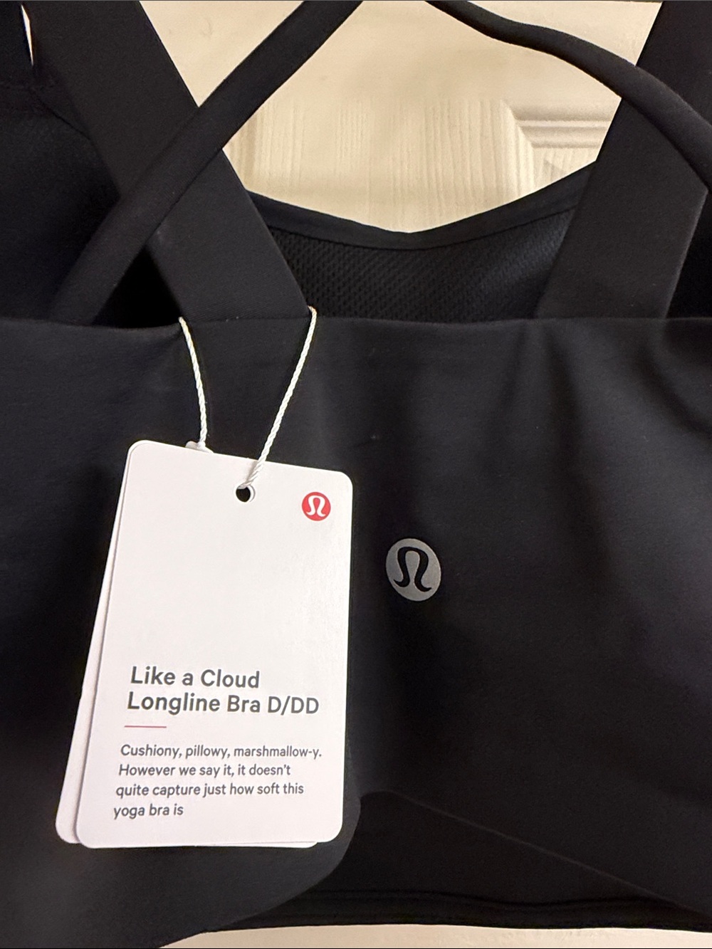 lululemon NWT Like A Cloud Longline Bra D/DD size 8 Black Crossback NWT